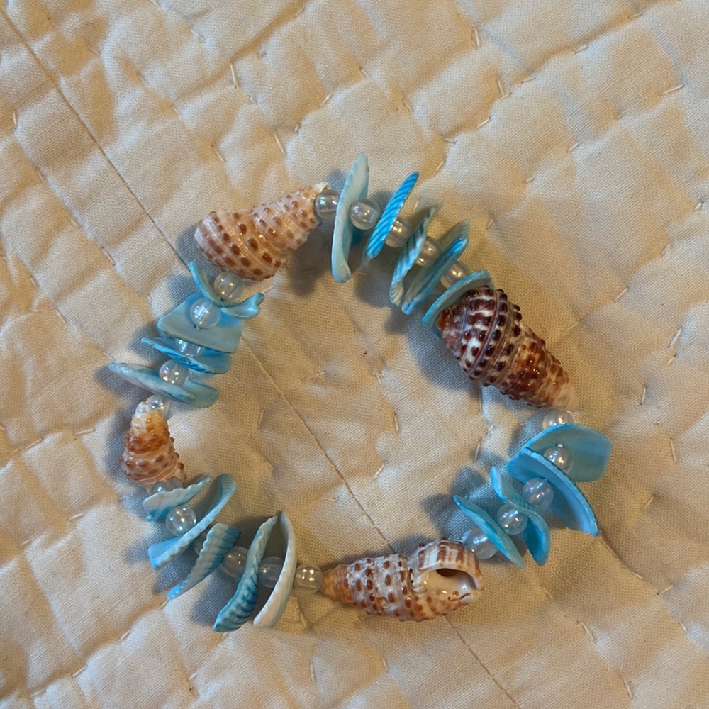 Shell bracelet